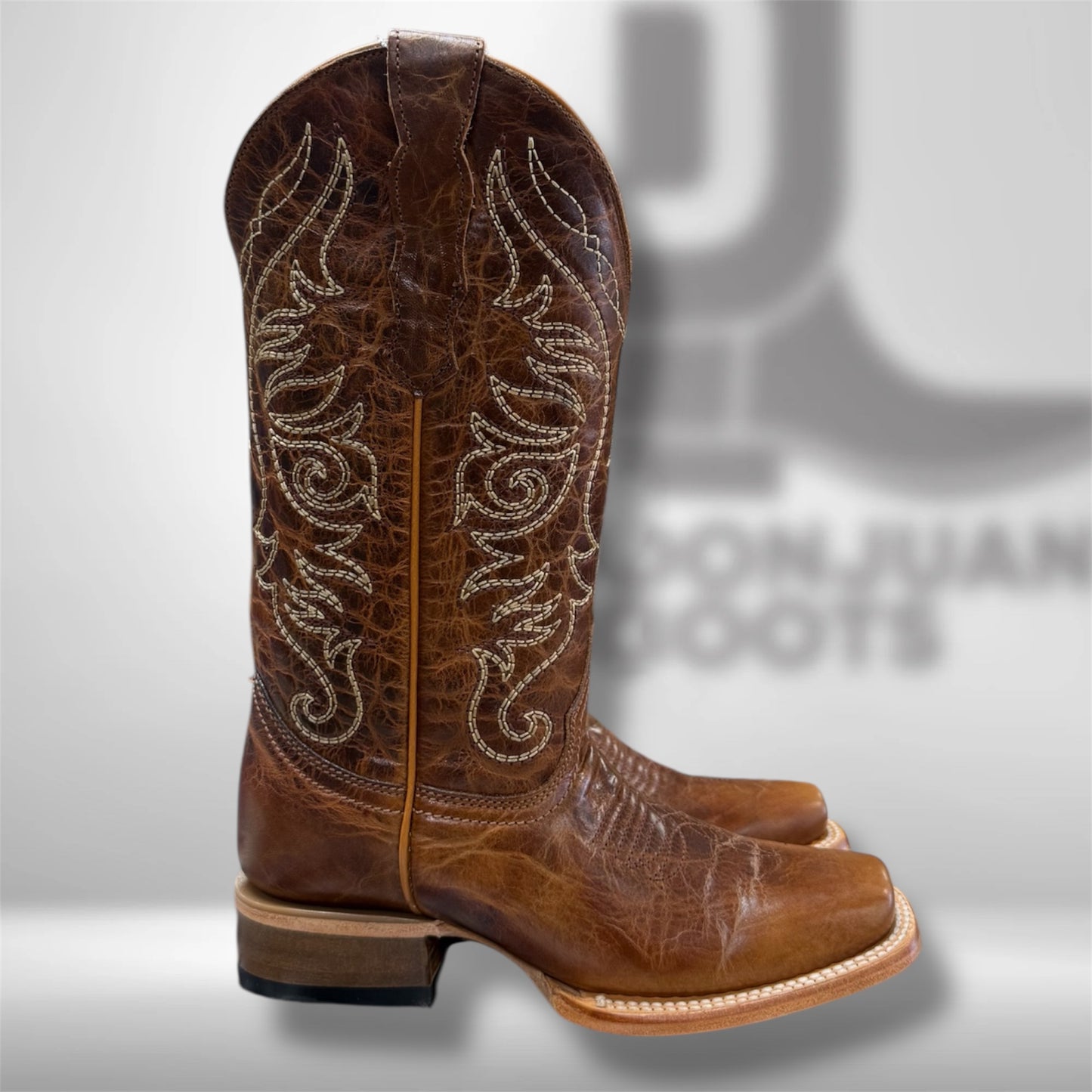 L6324 | Ld Brown Embroidery Sq. Toe