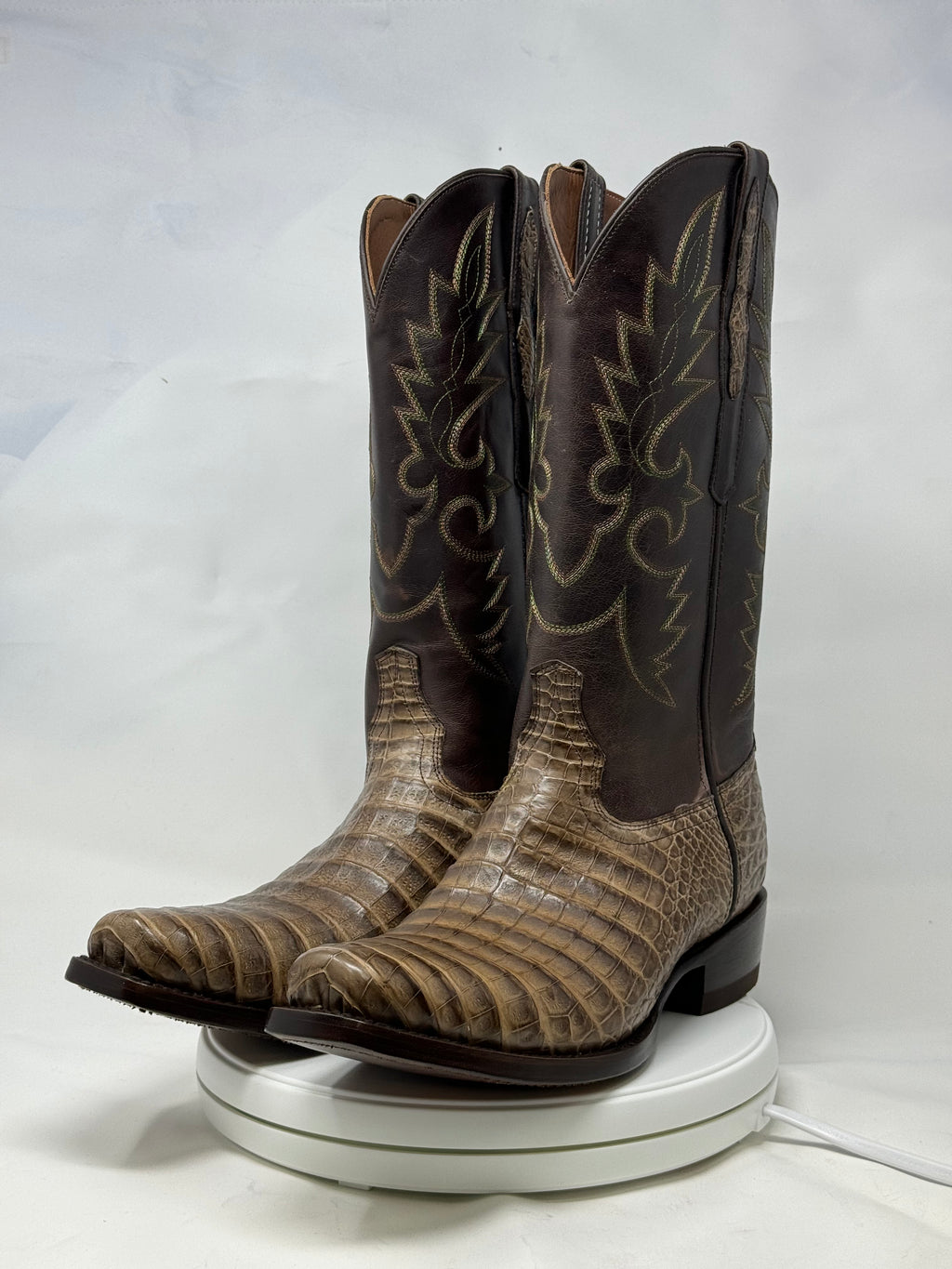 DJ2051 | Don Juan Boots Men's Caiman Belly Chocomink Diamond Toe