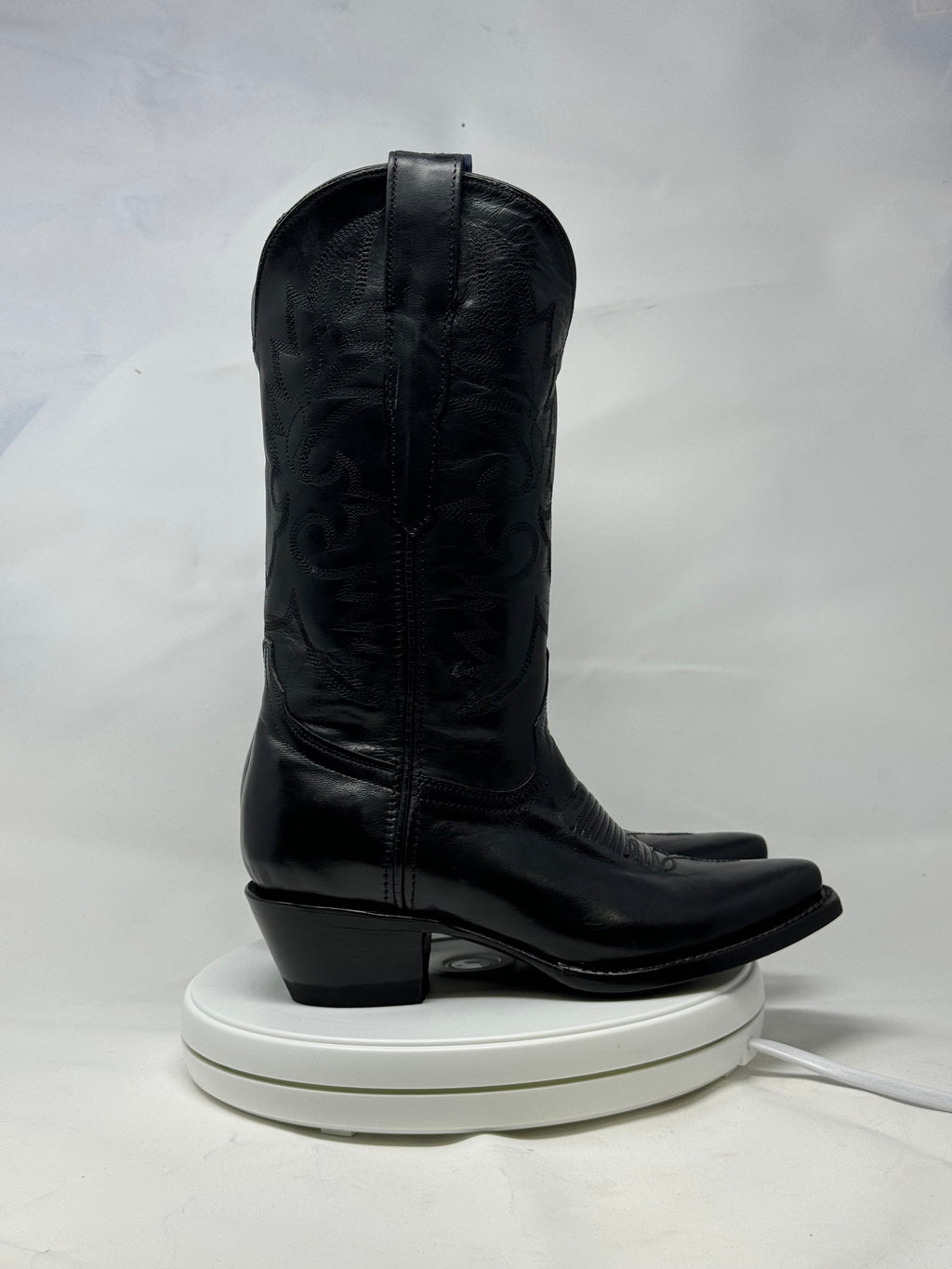 DJ1041 | Don Juan Boots Women's Black Mad Dog Snip Toe