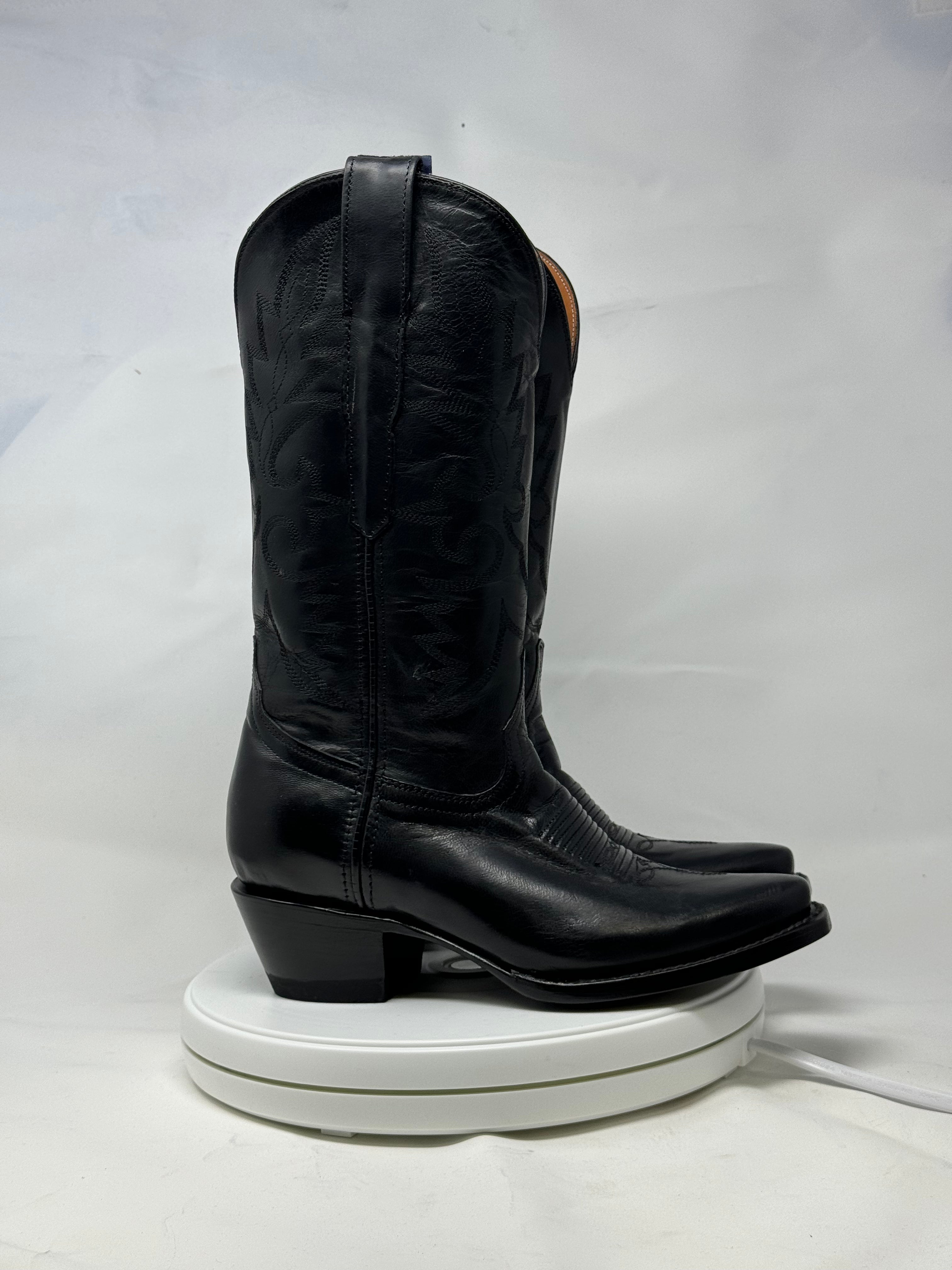 DJ1041 | Don Juan Boots Women's Black Mad Dog Snip Toe