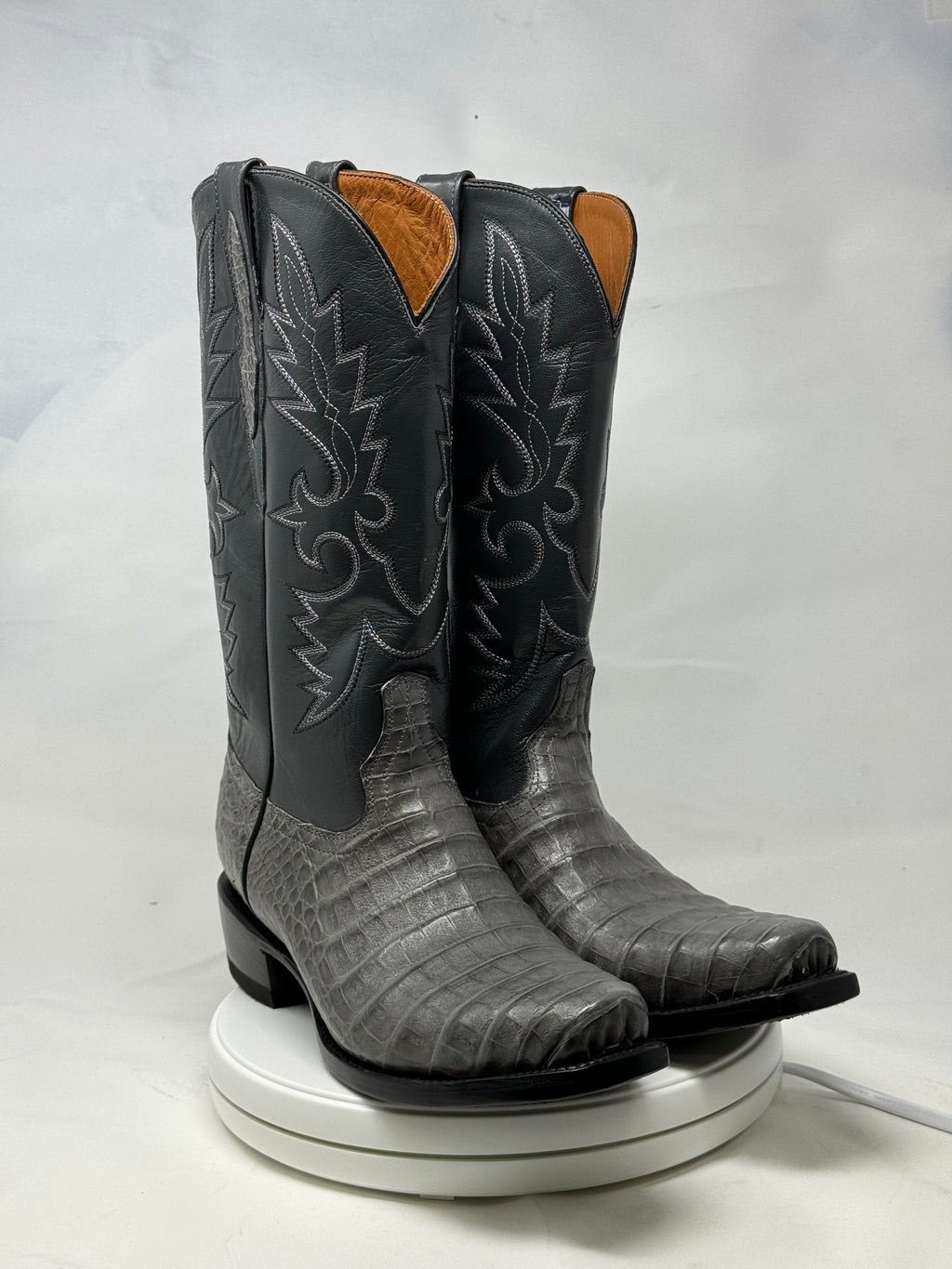 DJ2064 | Don Juan Boots Men's Caiman Belly Dark Grey Diamond
