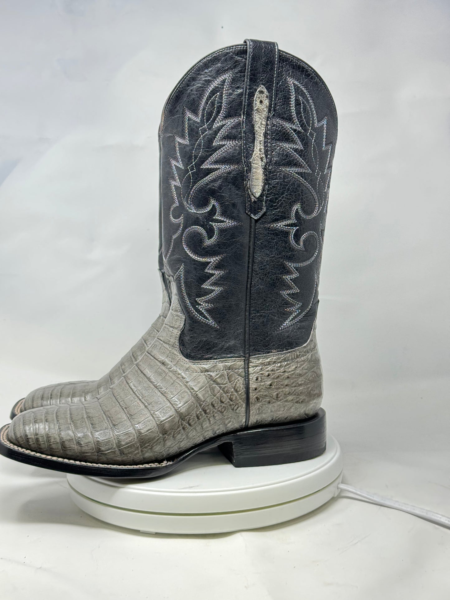 DJ2041 | Don Juan Boots Men's Caiman Belly Dark Grey H Toe