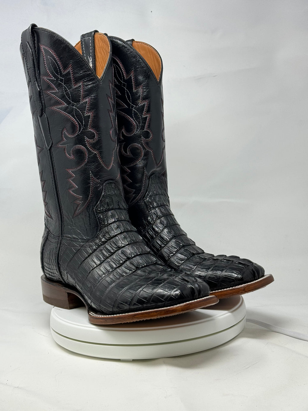 DJ2047 | Don Juan Boots Men's Caiman Tail Black H Toe P