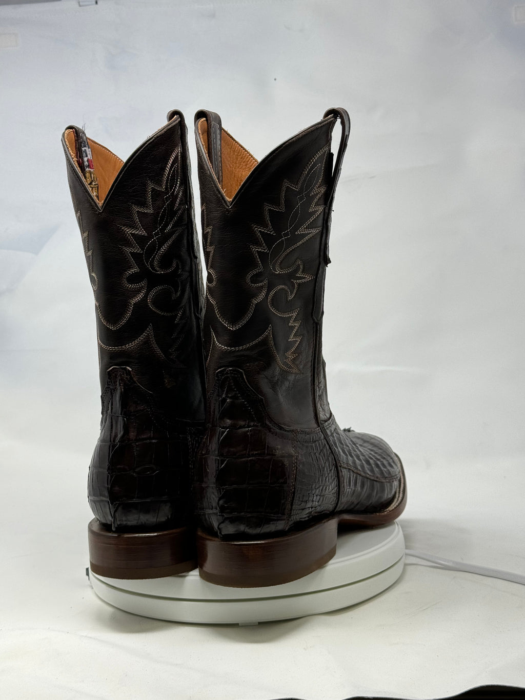 DJ2046 | Don Juan Boots Men's Caiman Tail Choco H Toe P