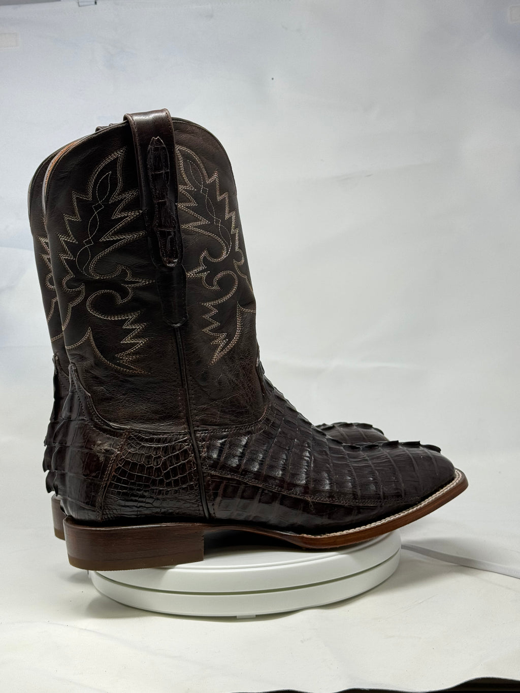 DJ2046 | Don Juan Boots Men's Caiman Tail Choco H Toe P