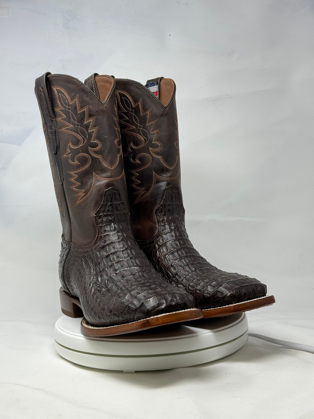 DJ2044 | Don Juan Boots Men's Caiman Back Chocolate H Toe P