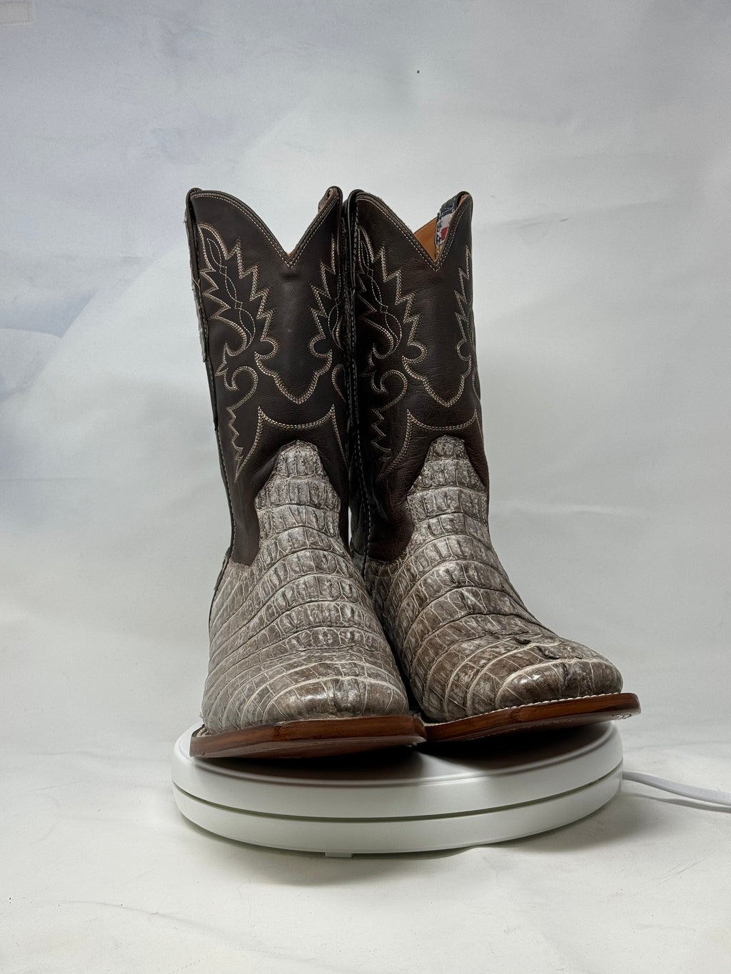 DJ2065 | Don Juan Boots Men's Caiman Tail Chocomink H Toe P