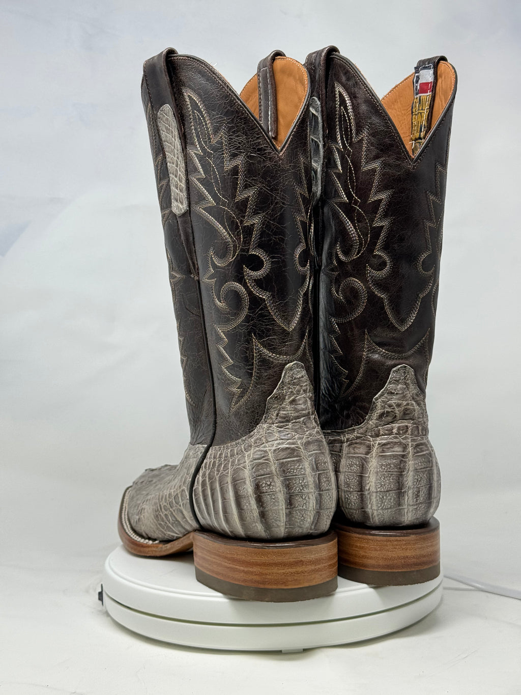 DJ2055 | Don Juan Boots Men's Caiman Hornback Natural Special H Toe P