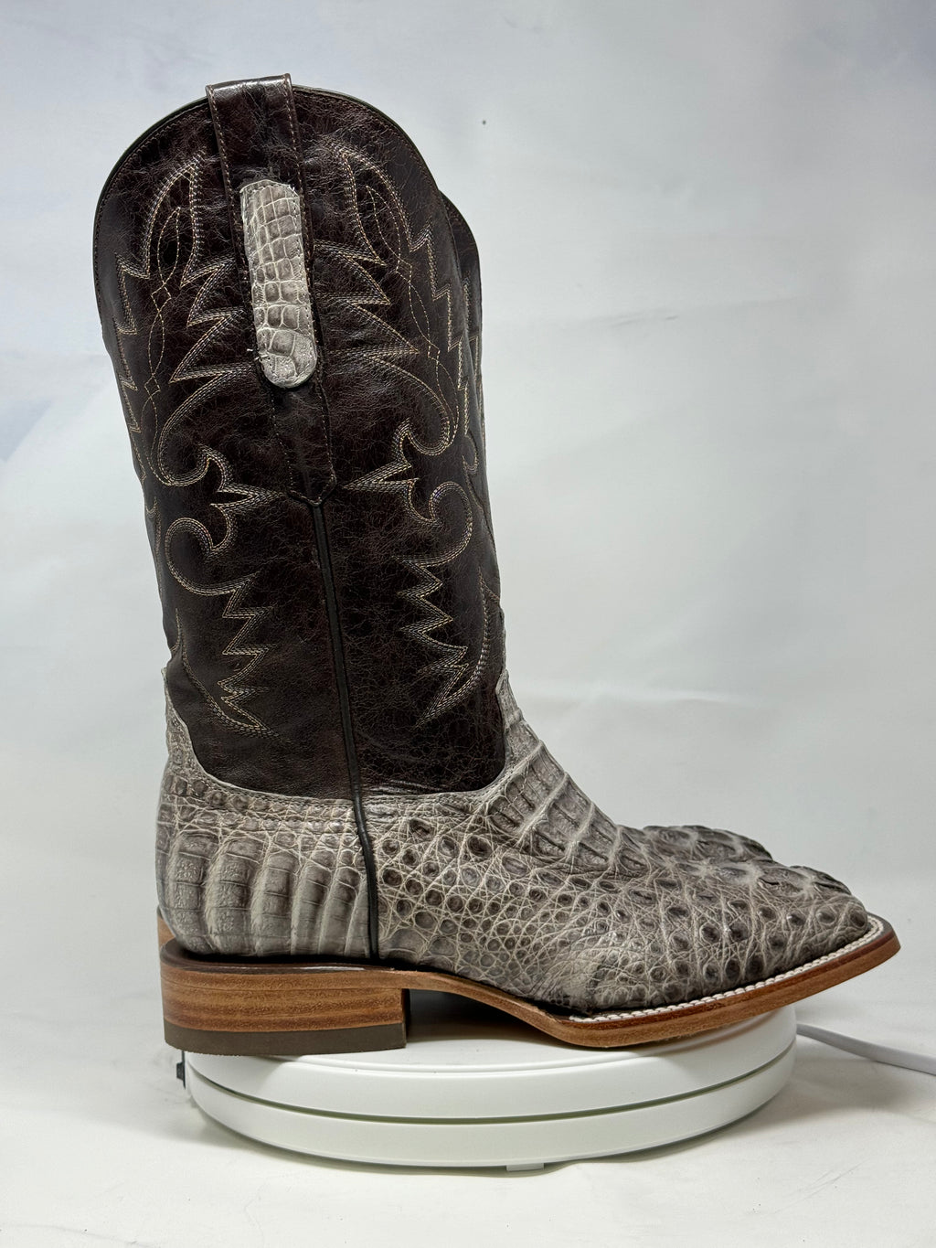 DJ2055 | Don Juan Boots Men's Caiman Hornback Natural Special H Toe P
