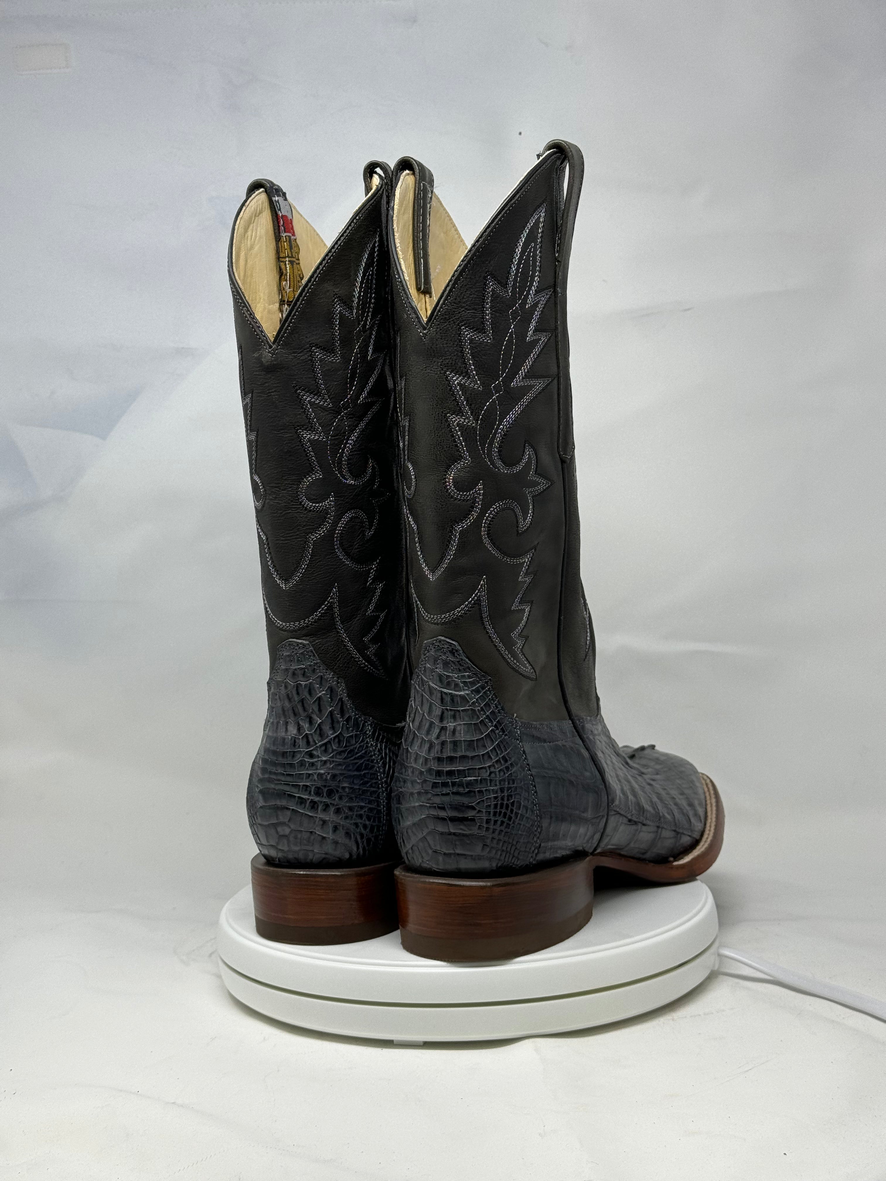 DJ2033 | Don Juan Boots Men's Caiman Tail Smoke Grey H Toe
