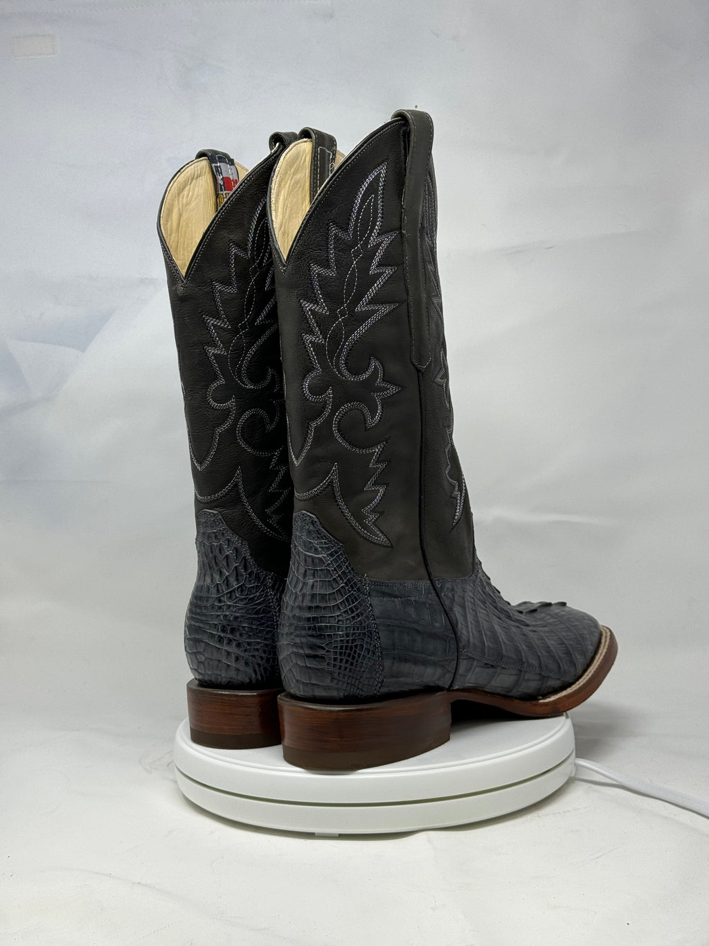 DJ2033 | Don Juan Boots Men's Caiman Tail Smoke Grey H Toe