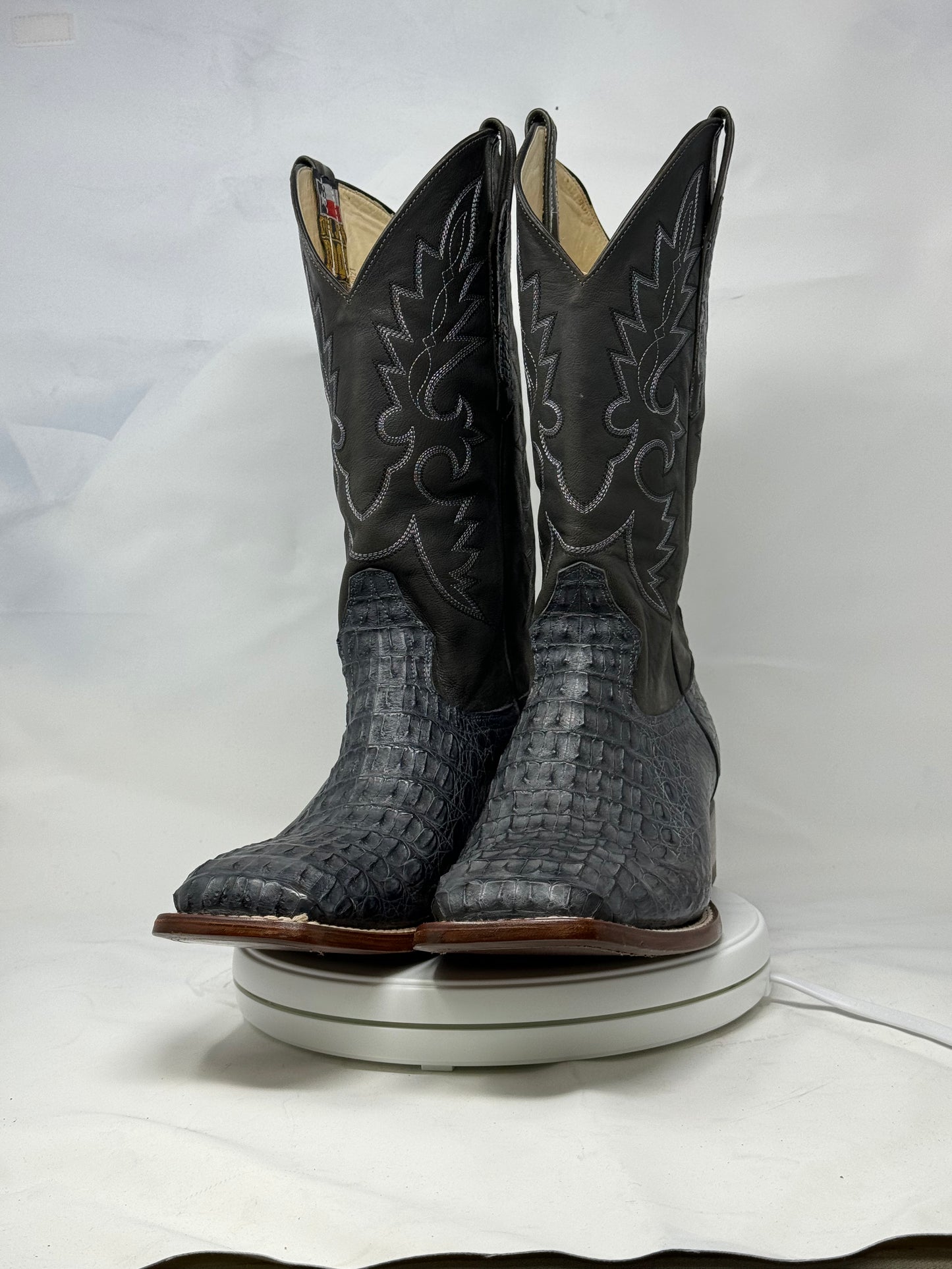 DJ2034 | Don Juan Boots Men's Caiman Back Smoke Grey H Toe