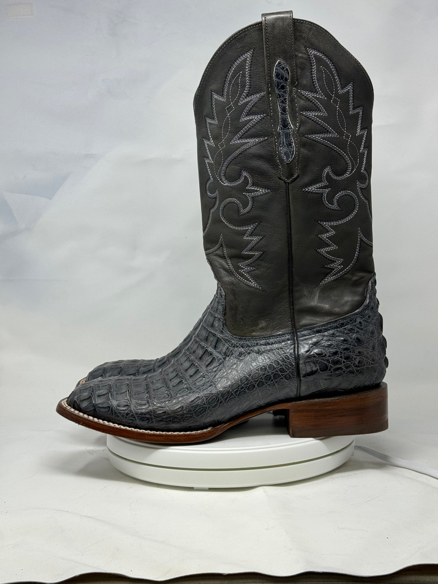 DJ2034 | Don Juan Boots Men's Caiman Back Smoke Grey H Toe