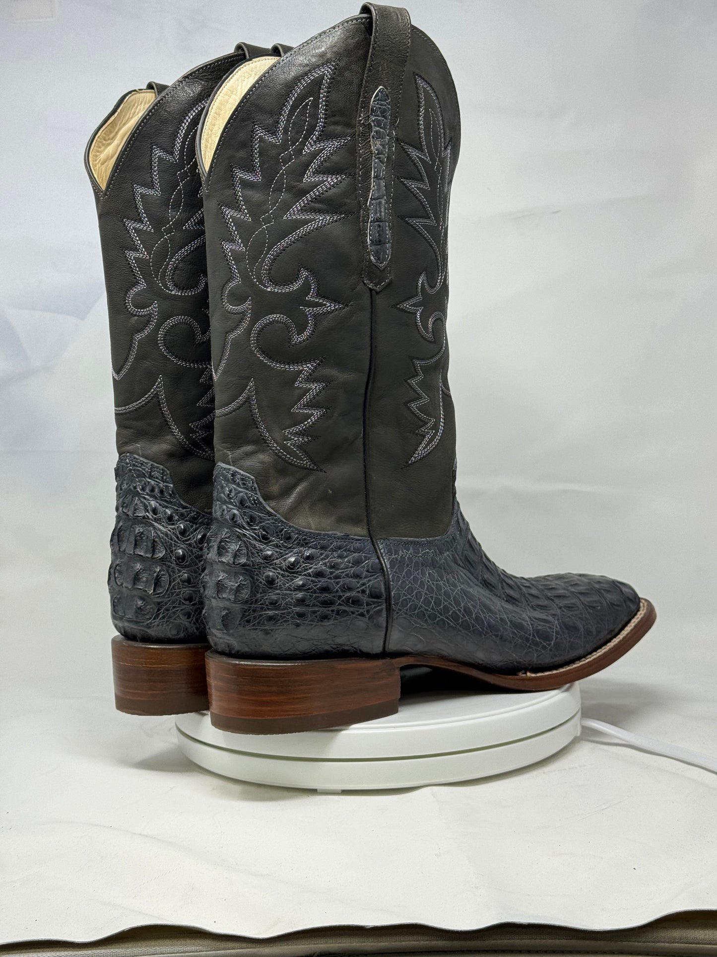 DJ2034 | Don Juan Boots Men's Caiman Back Smoke Grey H Toe