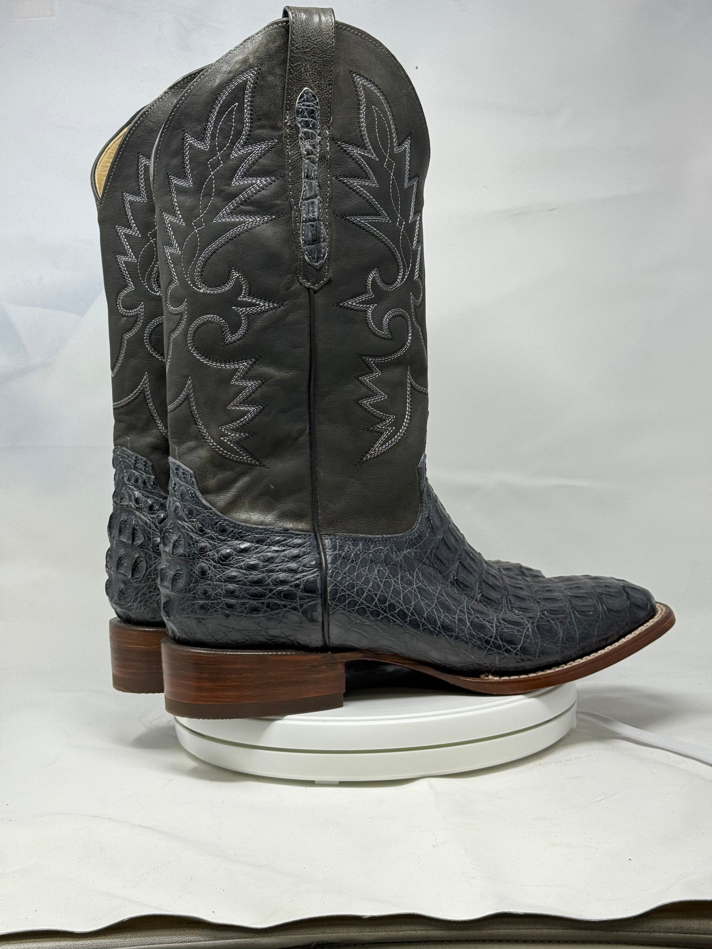 DJ2034 | Don Juan Boots Men's Caiman Back Smoke Grey H Toe