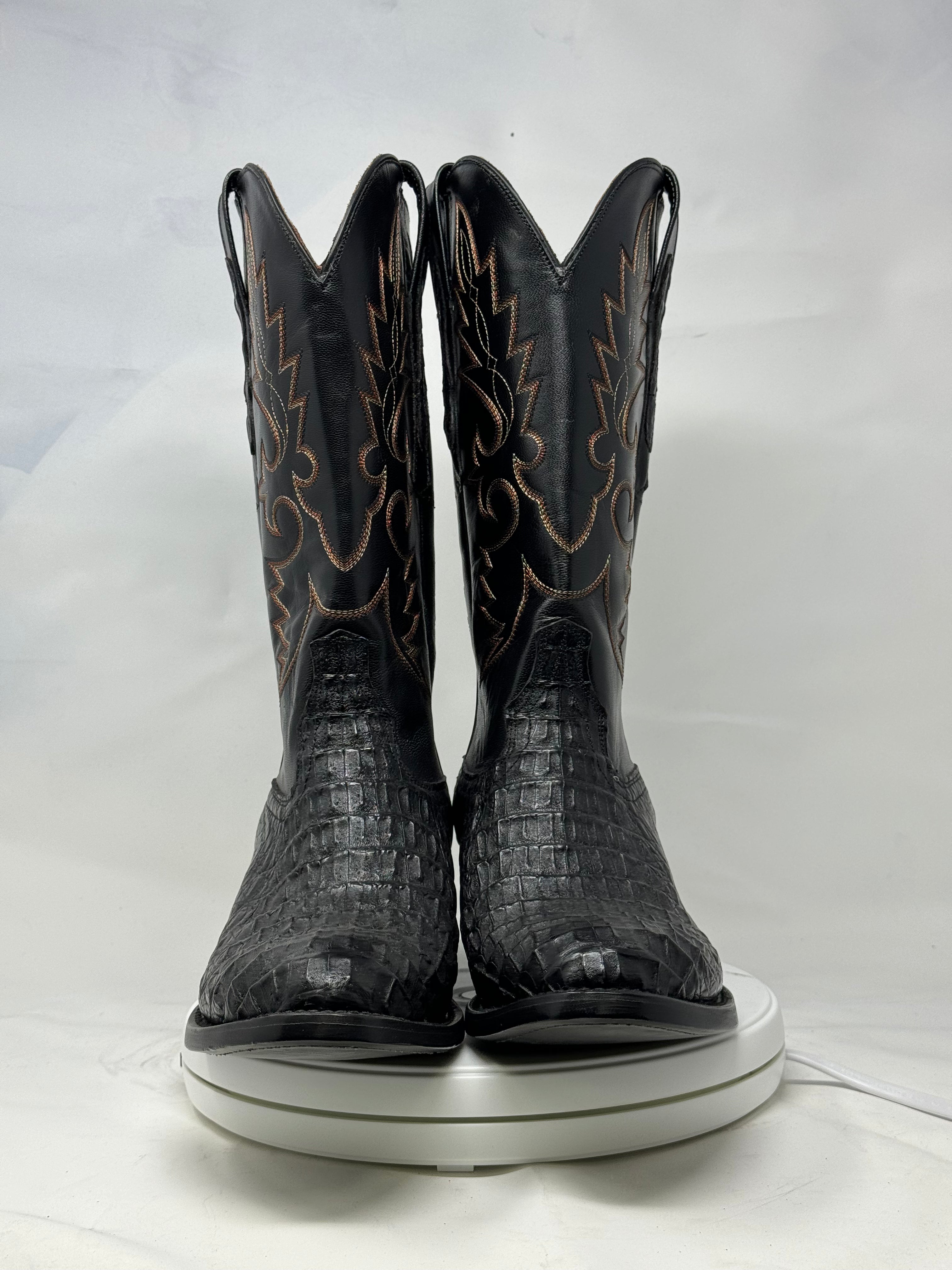 DJ2045 | Don Juan Boots Men's Caiman Black Hornback R Toe
