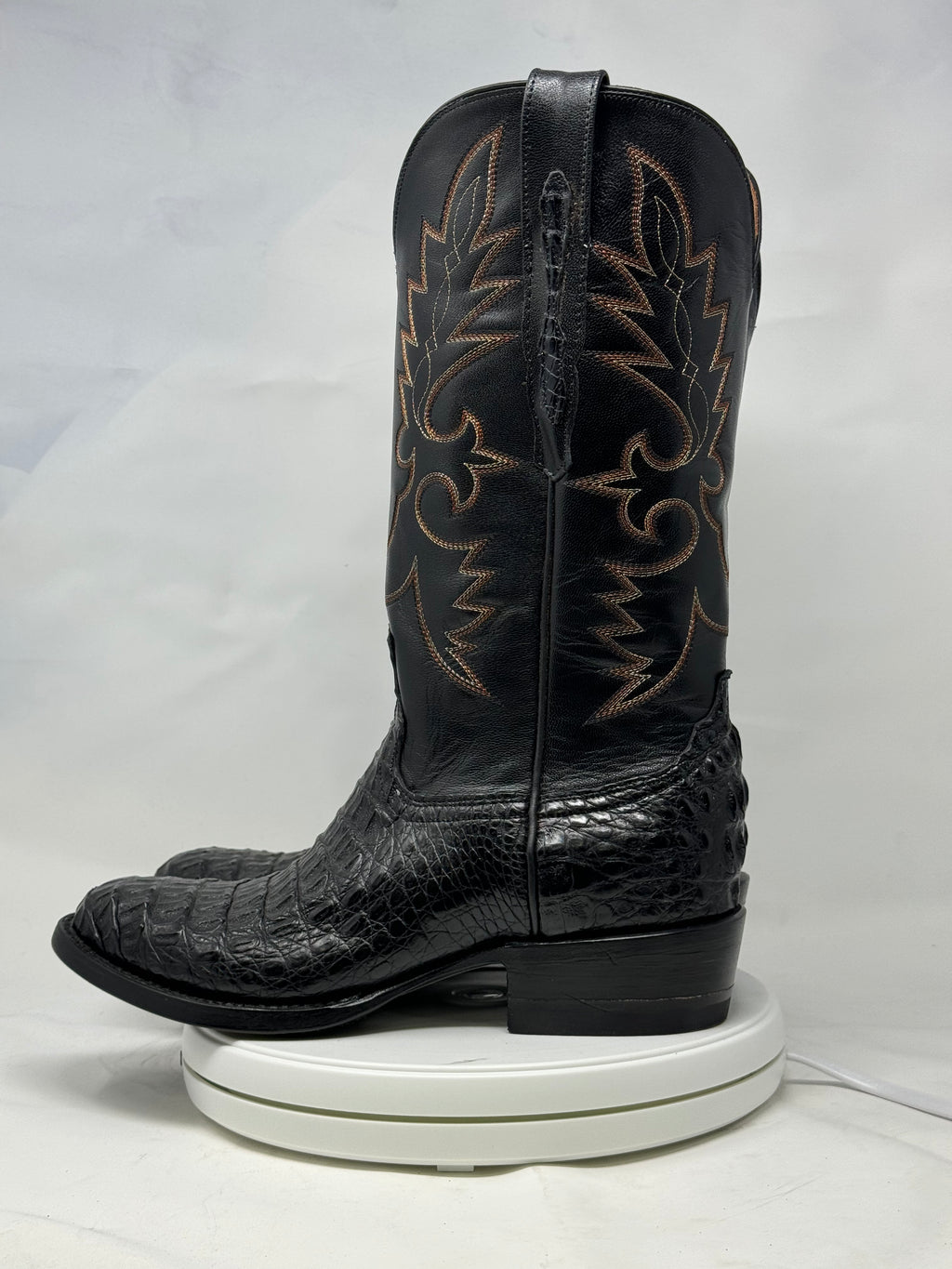DJ2045 | Don Juan Boots Men's Caiman Black Hornback R Toe
