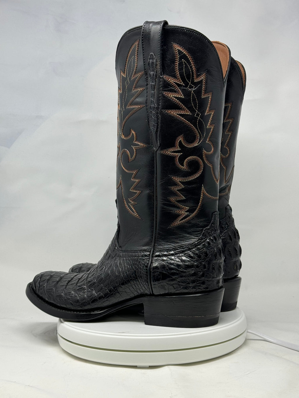 DJ2045 | Don Juan Boots Men's Caiman Black Hornback R Toe
