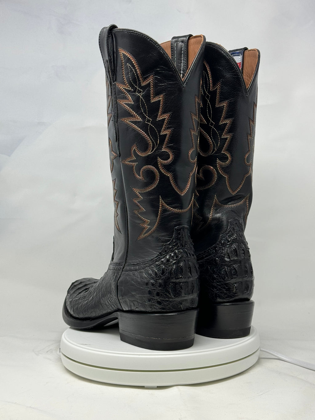 DJ2045 | Don Juan Boots Men's Caiman Black Hornback R Toe