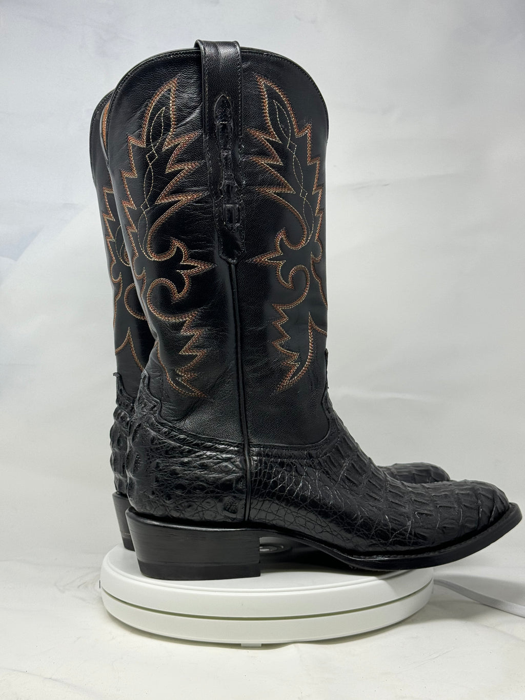 DJ2045 | Don Juan Boots Men's Caiman Black Hornback R Toe