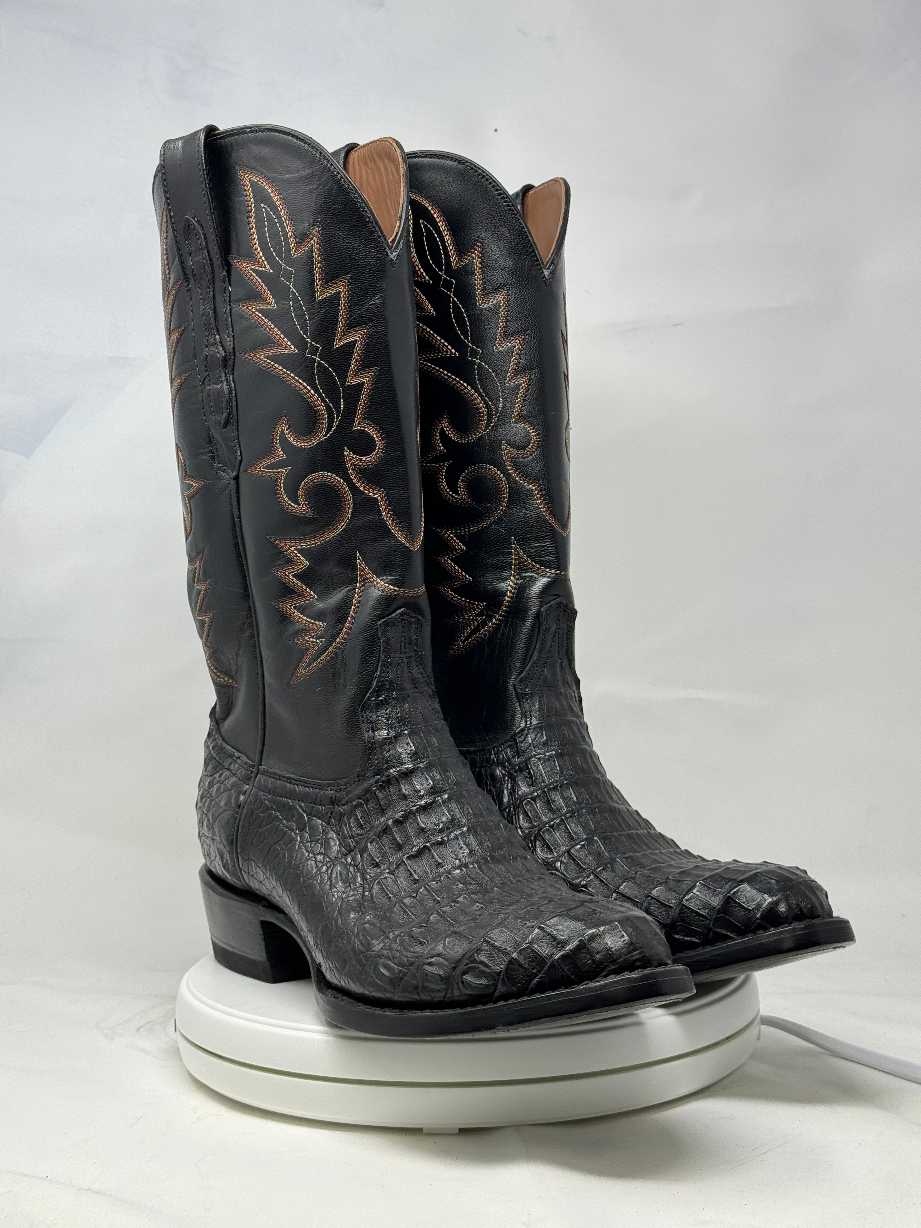 DJ2045 | Don Juan Boots Men's Caiman Black Hornback R Toe