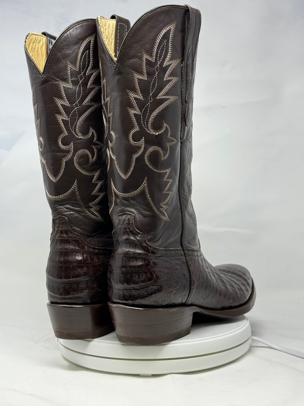 DJ2002 | Don Juan Boots Men's Caiman Belly Chocolate French Toe