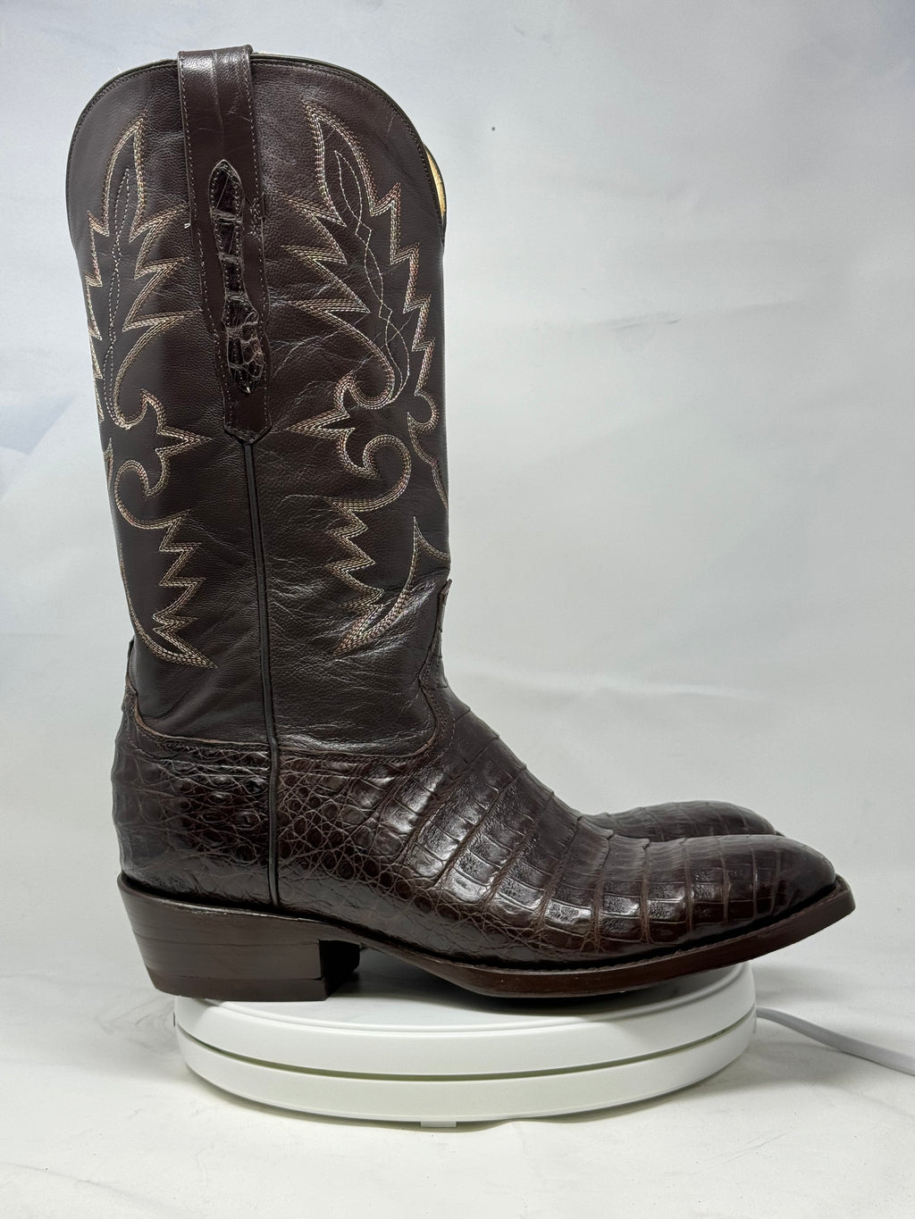 DJ2002 | Don Juan Boots Men's Caiman Belly Chocolate French Toe