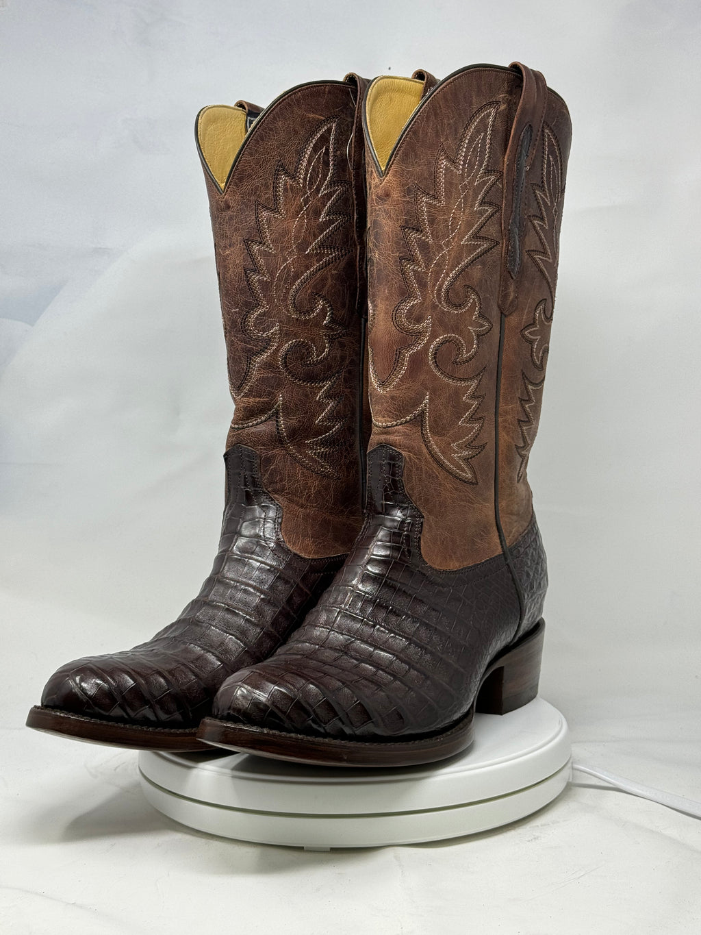 DJ2008 | Don Juan Boots Men's Caiman Belly Chocolate R Toe