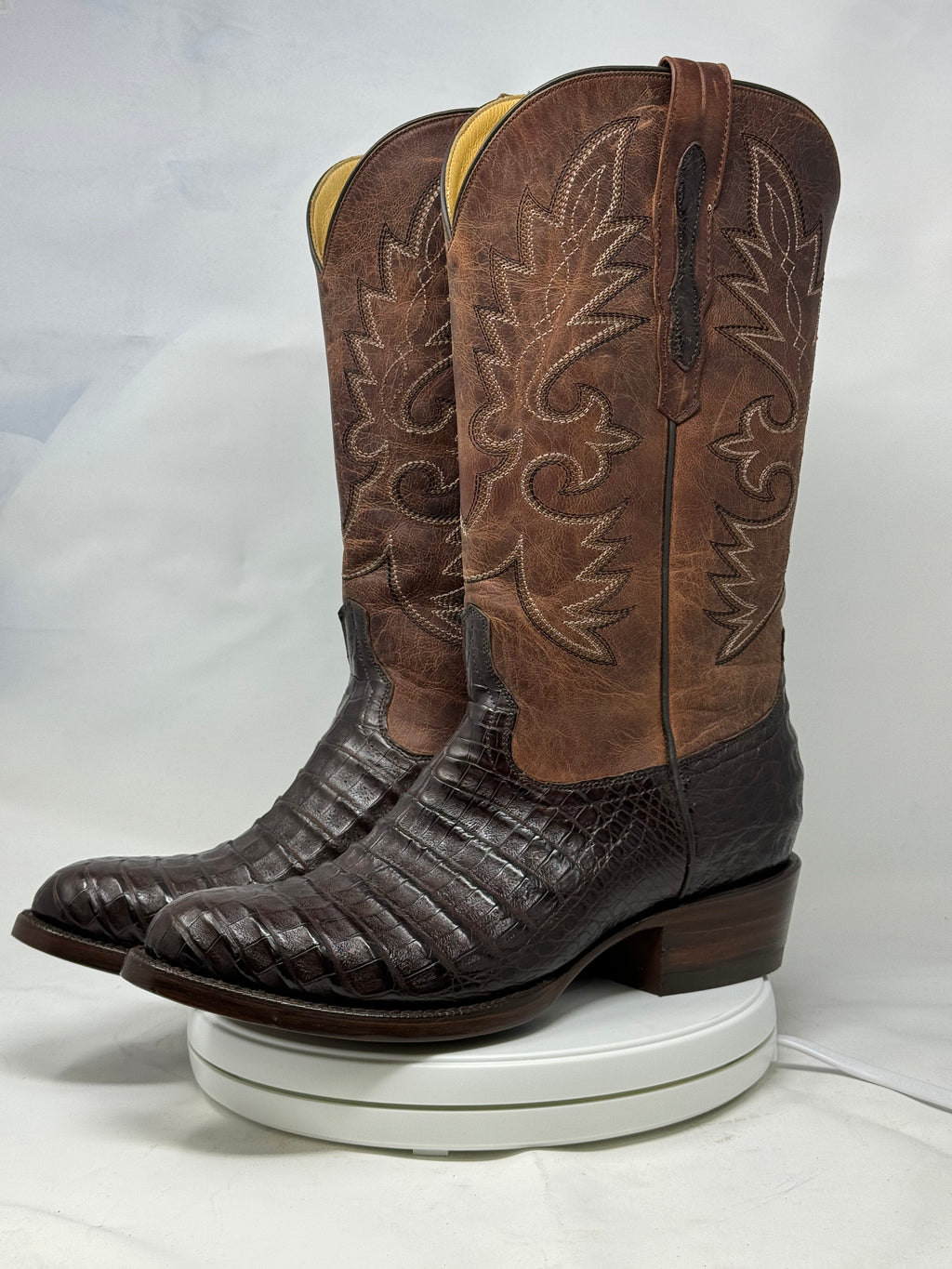 DJ2008 | Don Juan Boots Men's Caiman Belly Chocolate R Toe