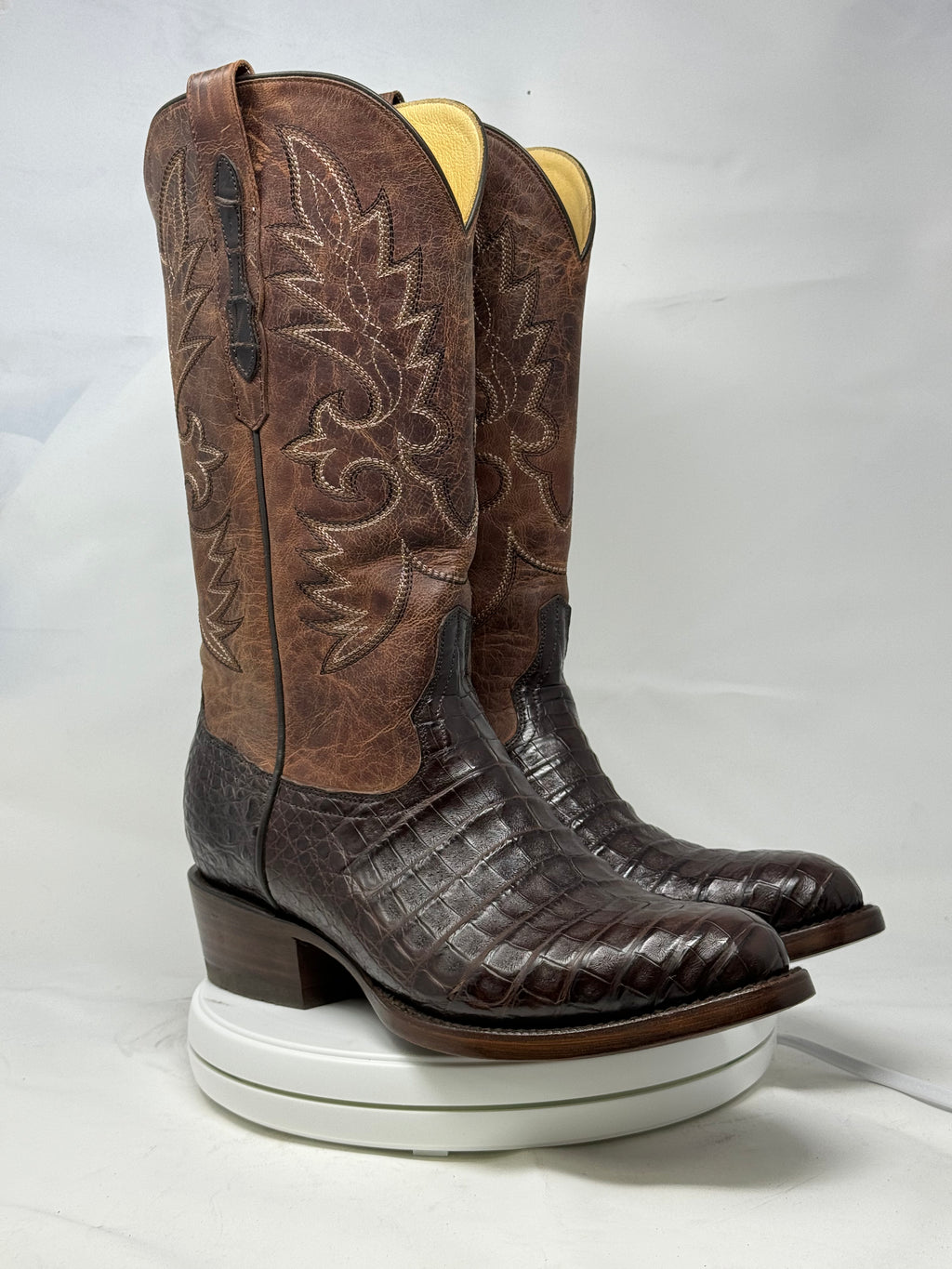 DJ2008 | Don Juan Boots Men's Caiman Belly Chocolate R Toe