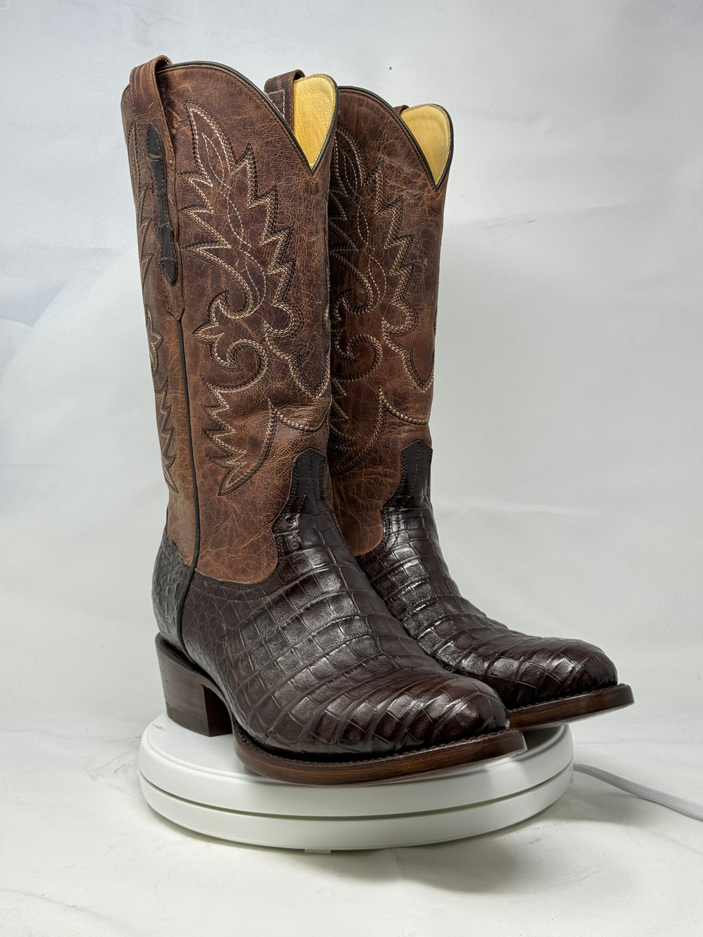DJ2008 | Don Juan Boots Men's Caiman Belly Chocolate R Toe