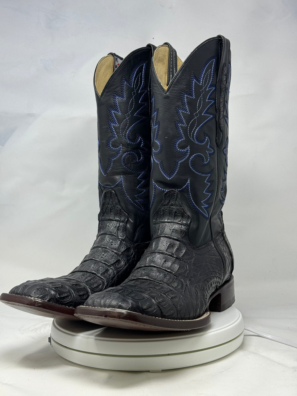 DJ2005 | Don Juan Boots Men's Caiman Back Black H Toe P