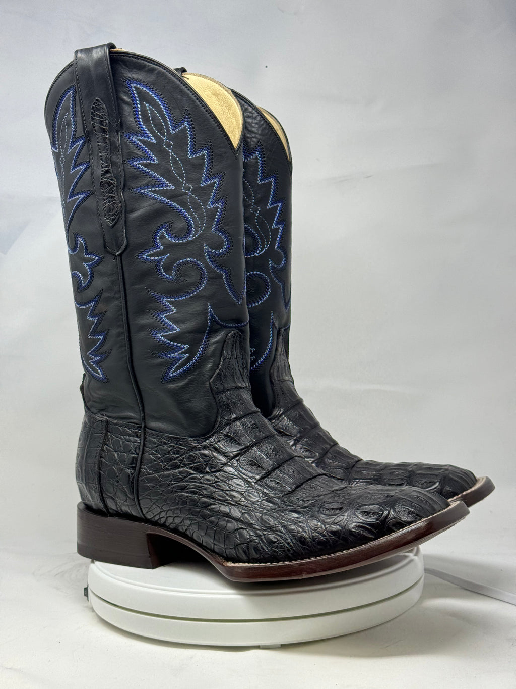 DJ2005 | Don Juan Boots Men's Caiman Back Black H Toe P