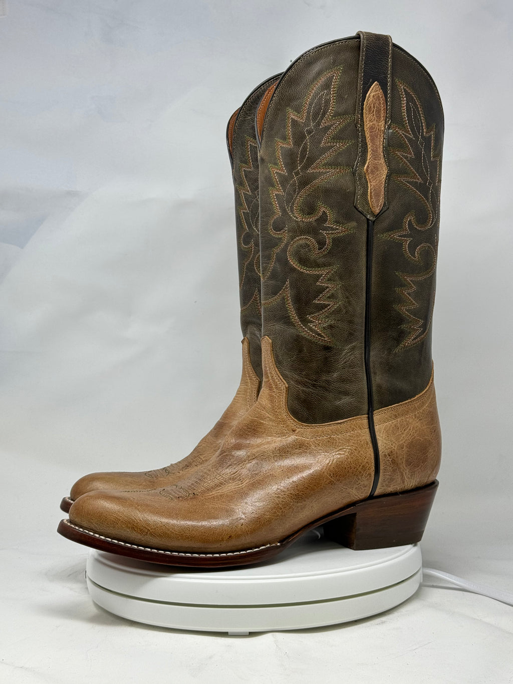 DJ1029 | Don Juan Boots Women's Mad Dog Antique Saddle RW Toe