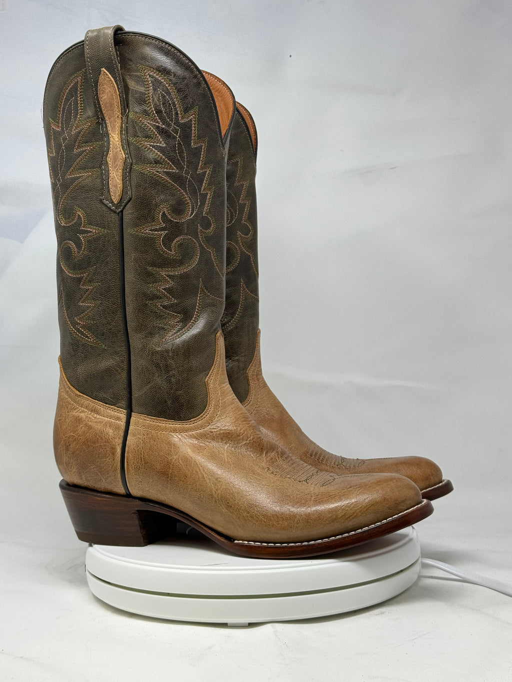 DJ1029 | Don Juan Boots Women's Mad Dog Antique Saddle RW Toe