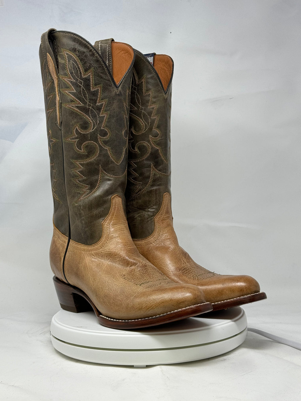 DJ1029 | Don Juan Boots Women's Mad Dog Antique Saddle RW Toe