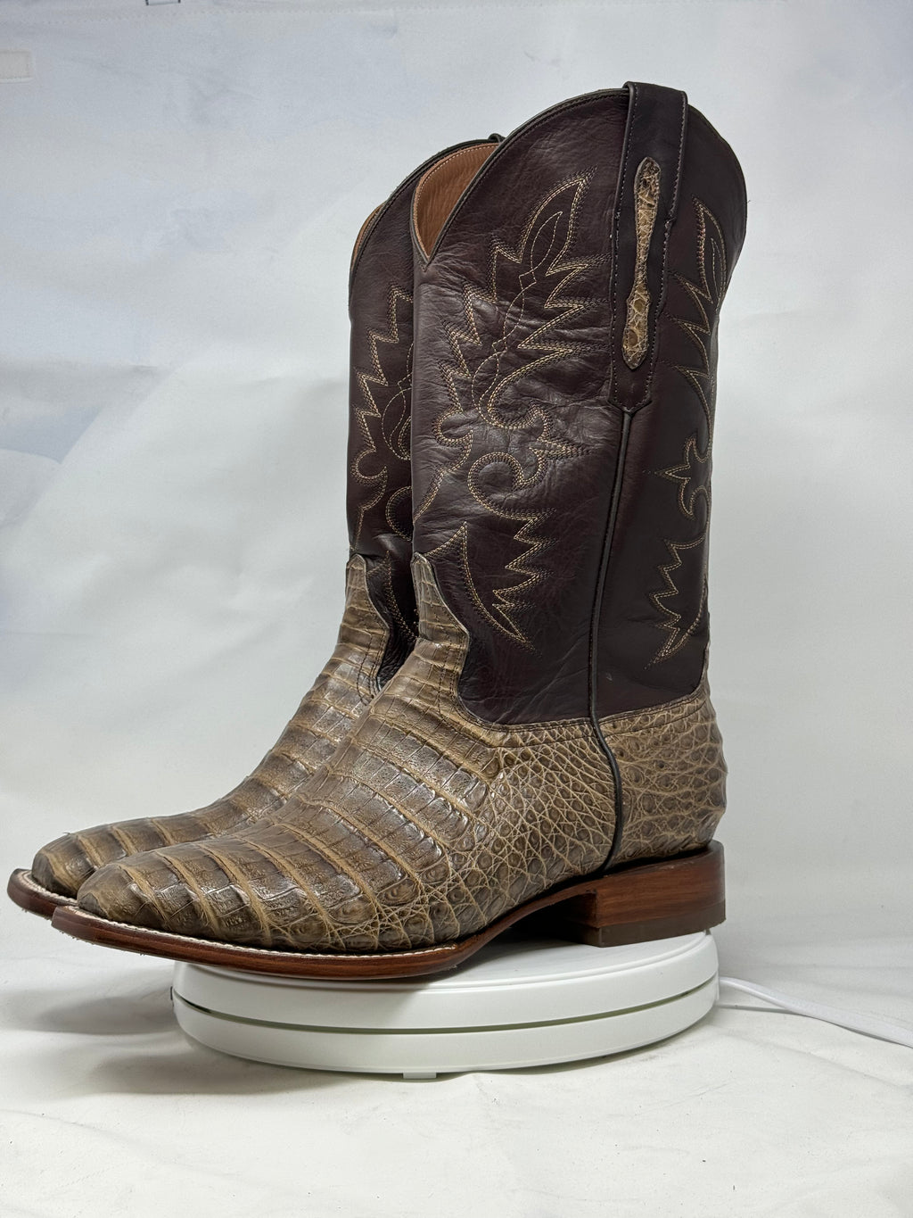 DJ2048 | Don Juan Boots Men's Caiman Belly Choco Mink H Toe P
