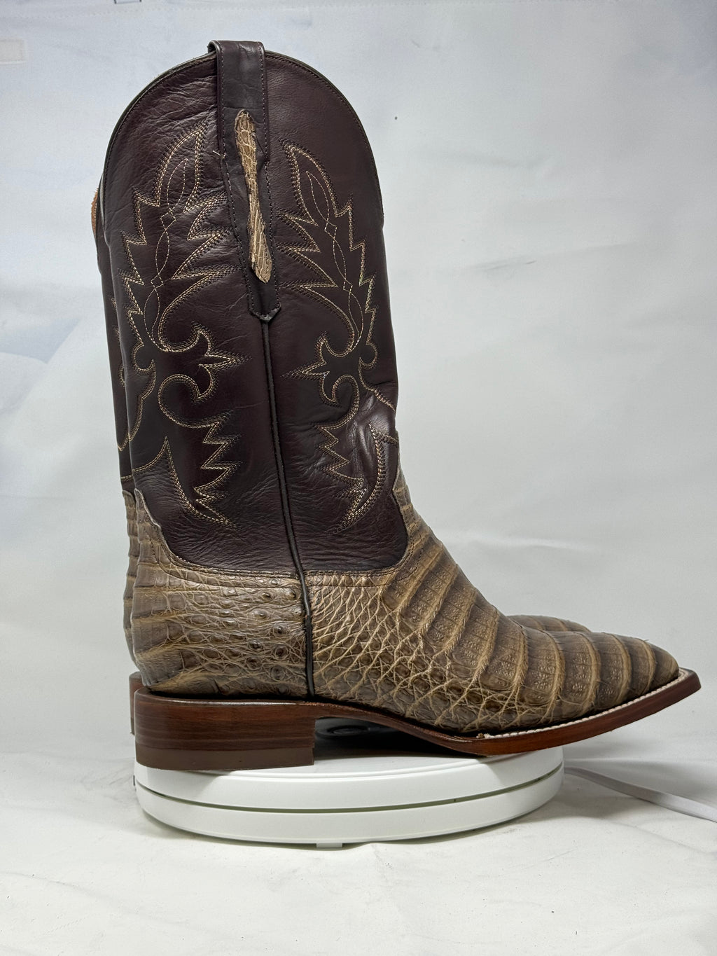 DJ2048 | Don Juan Boots Men's Caiman Belly Choco Mink H Toe P