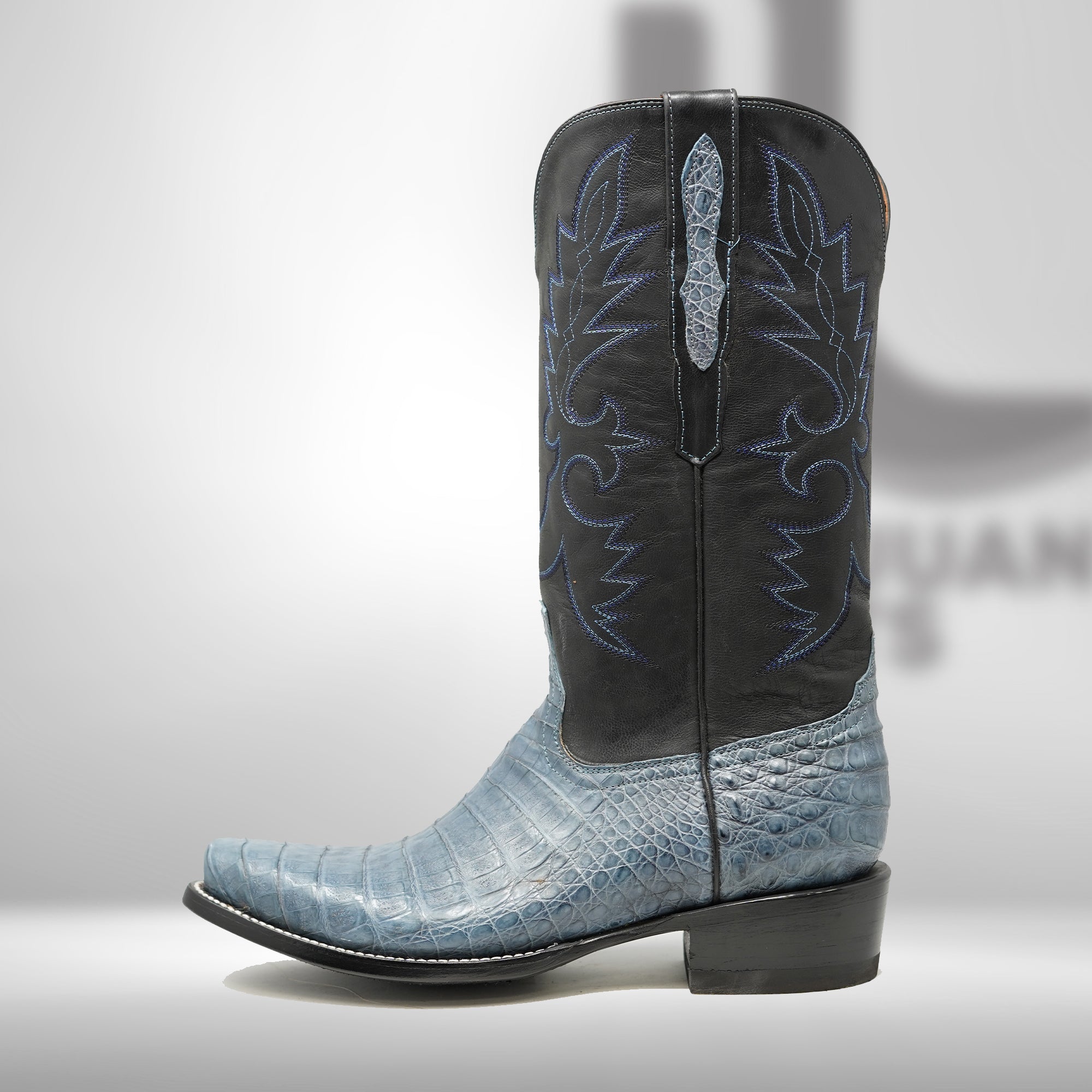 DJ2062 | Don Juan Boots Men's Caiman Belly Blue Jean Diamond Toe